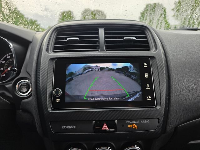 Used 2019 Black Mitsubishi 2.0 SE image 26