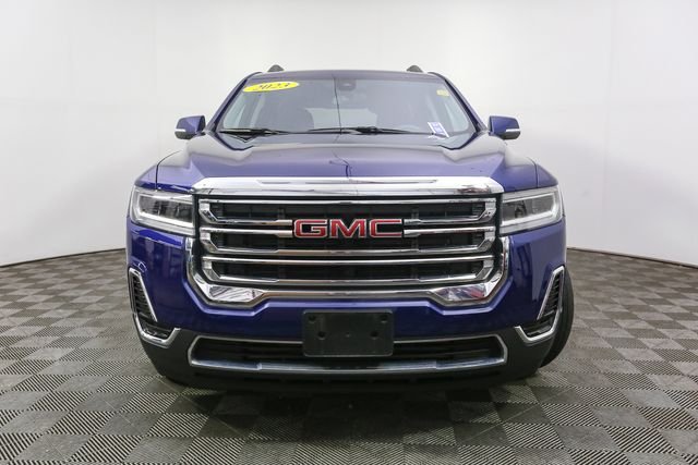 Used 2023 Blue GMC SLE image 4