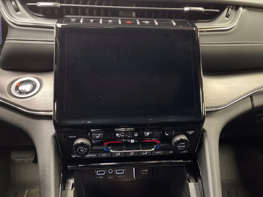 Certified Used 2024 Black Jeep Overland image 19