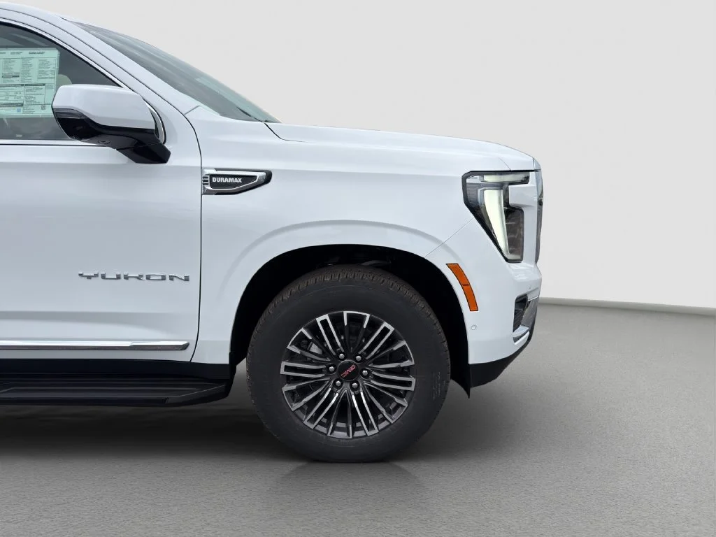 New 2026 Summit White GMC Elevation image 23