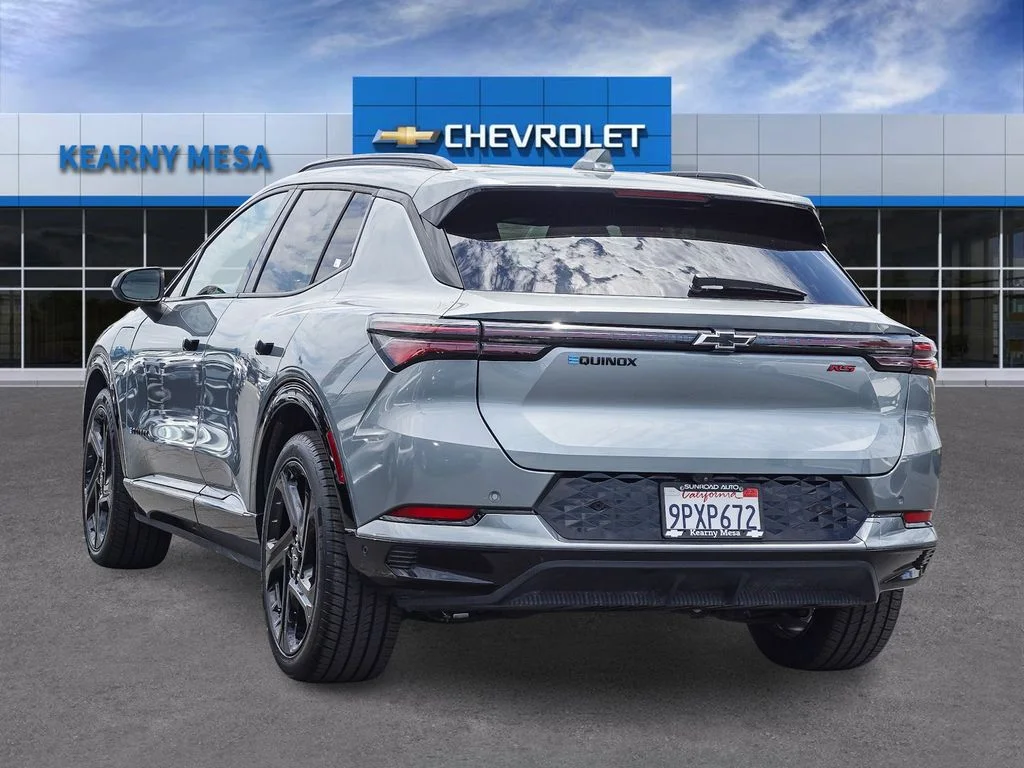 Used 2024 Gray Chevrolet RS image 4