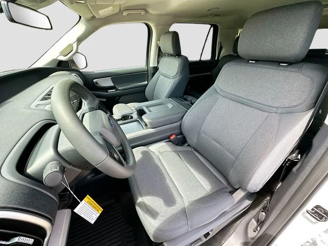 New 2026 Oxford White Ford Active image 15
