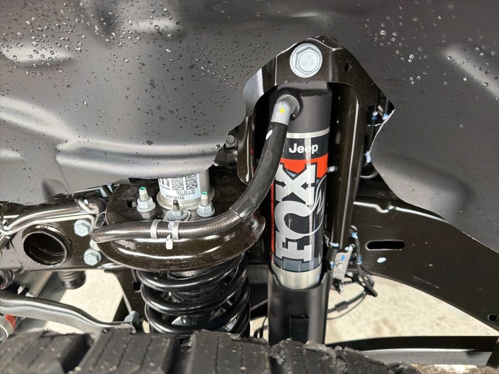 New 2026 Mojito Exterior Paint Jeep Mojave image 13