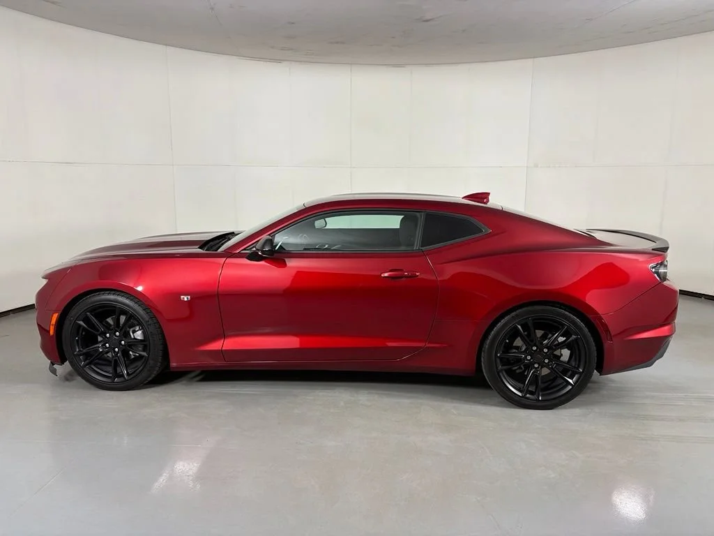 Certified Used 2023 RADIANT RED TINTCOAT Chevrolet 1LT image 6