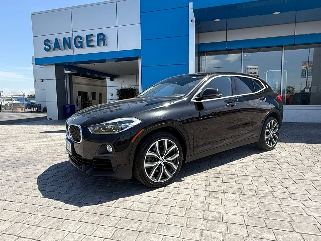 Used 2020 Black BMW sDrive28i image 4