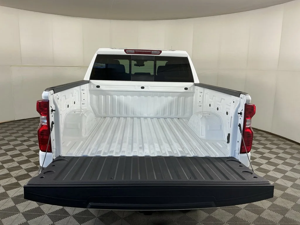 New 2026 Summit White Chevrolet LT image 8