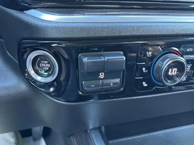 2023 Chevrolet Silverado 1500 LTZ - Photo 24