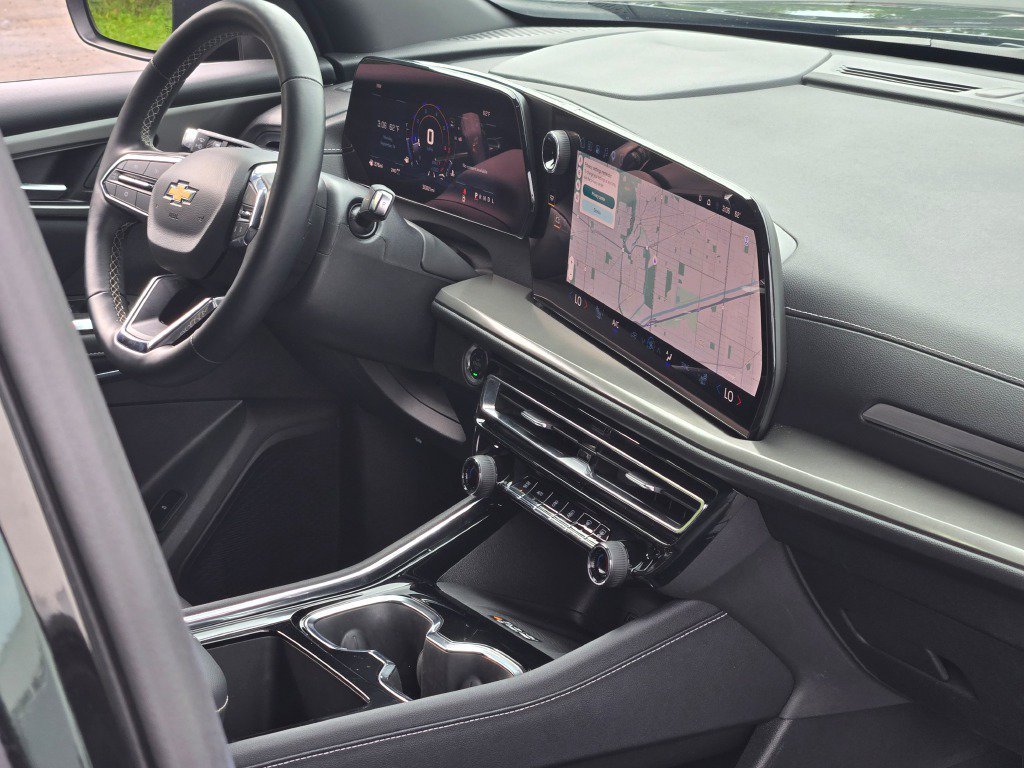 2026 Chevrolet Traverse LT - Photo 7