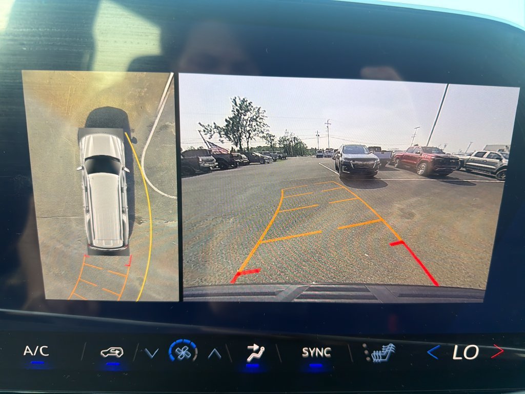 2026 Chevrolet Suburban RST - Photo 22