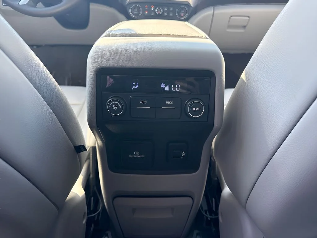 Used 2017 Red GMC SLT-1 image 15
