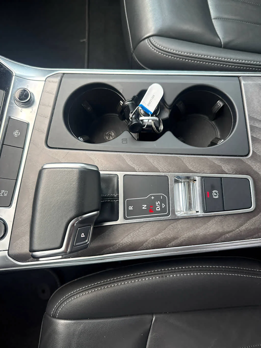Used 2024 Brilliant Black Audi Premium Plus image 32