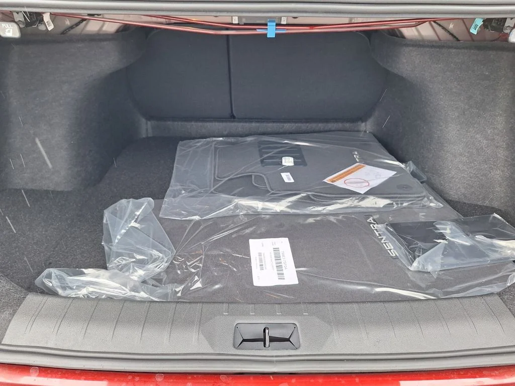 Used 2026 Scarlet Nissan SV image 26