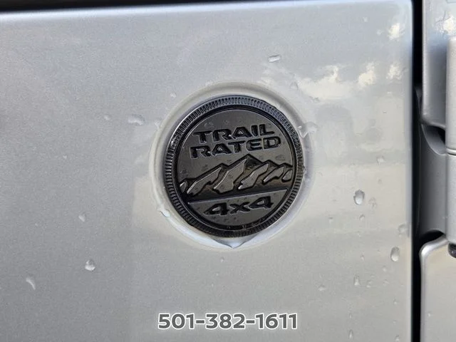 Used 2024 Silver Jeep Sport S image 19