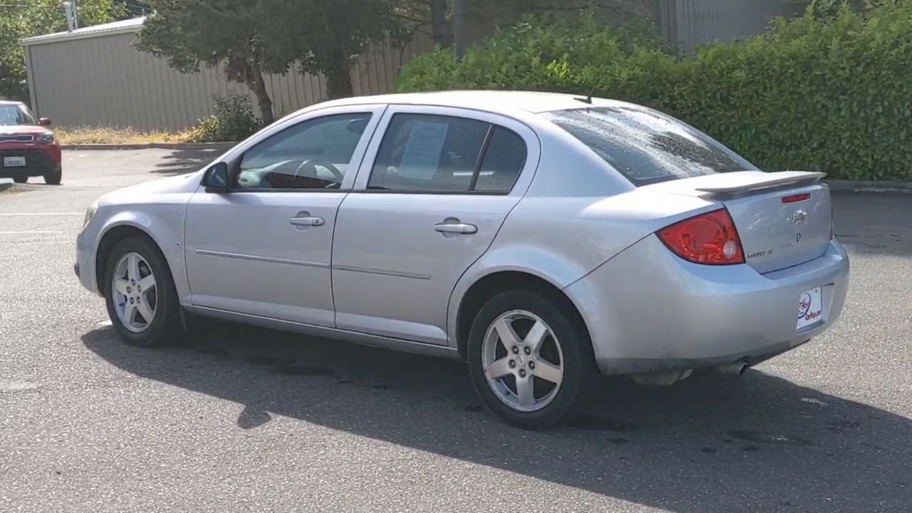 2008 Chevrolet Cobalt LT photo 4