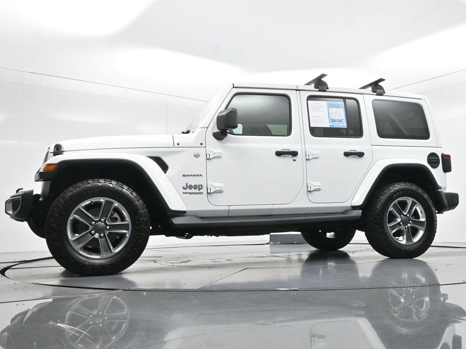 Used 2019 Bright White Clearcoat Jeep Sahara image 42