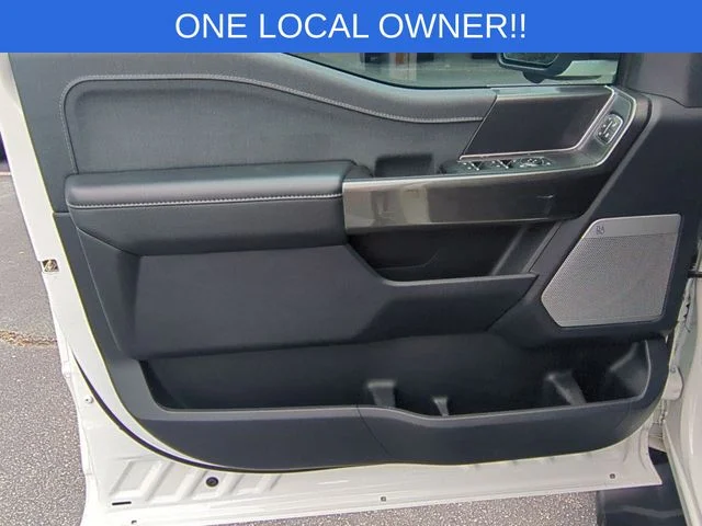 Used 2023 White Ford Lariat image 12