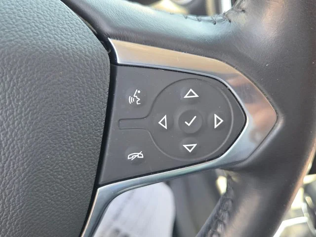 Used 2021 Silver Chevrolet LT image 23