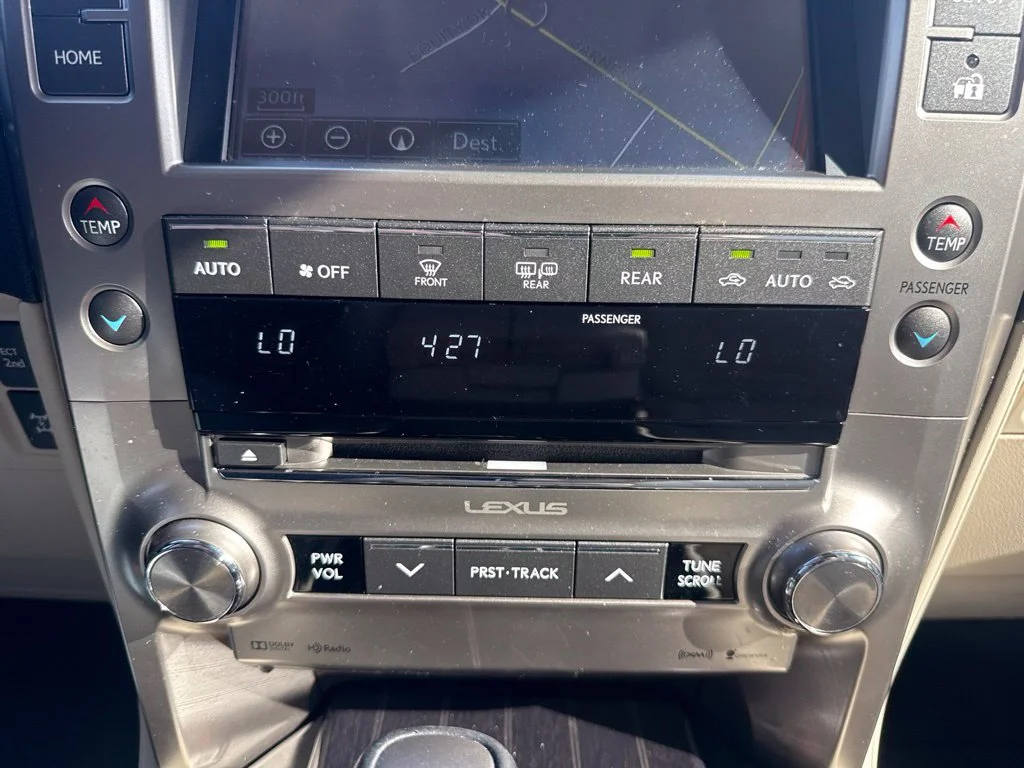 Used 2021  Lexus GX 460 Premium image 24