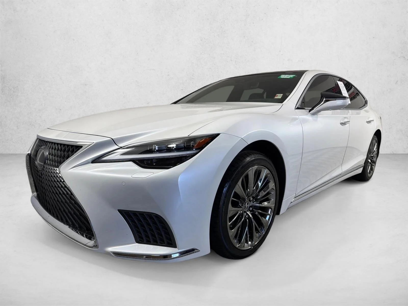 Used 2022 White Lexus LS 500 image 9