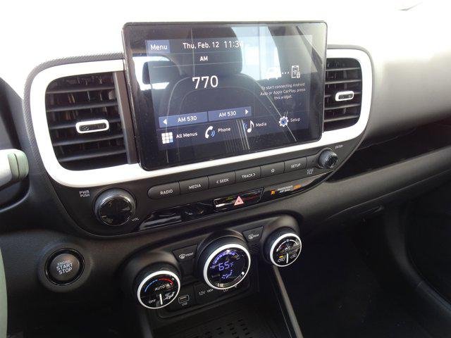 New 2026 White Hyundai SEL w/Two-Tone Roof image 15