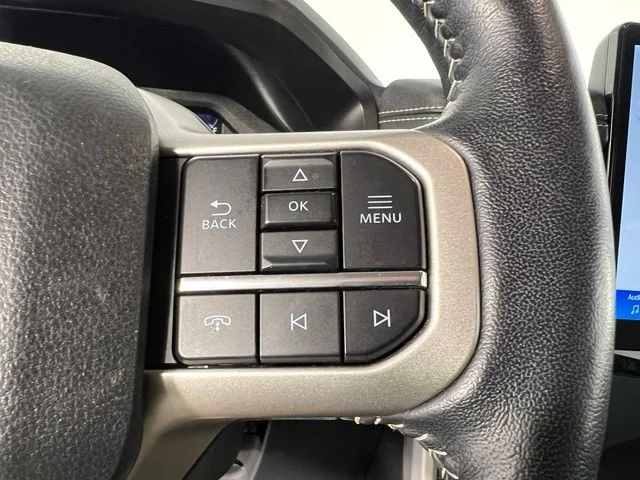 Used 2022 White Ford XLT image 37