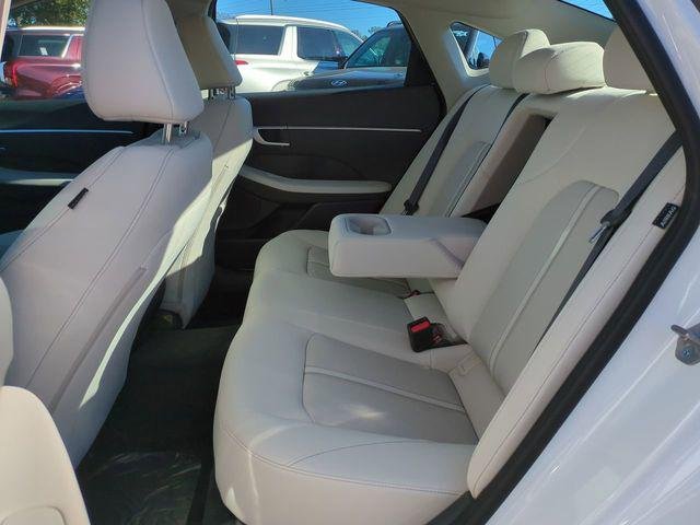 New 2026 White Hyundai SEL Sport image 13