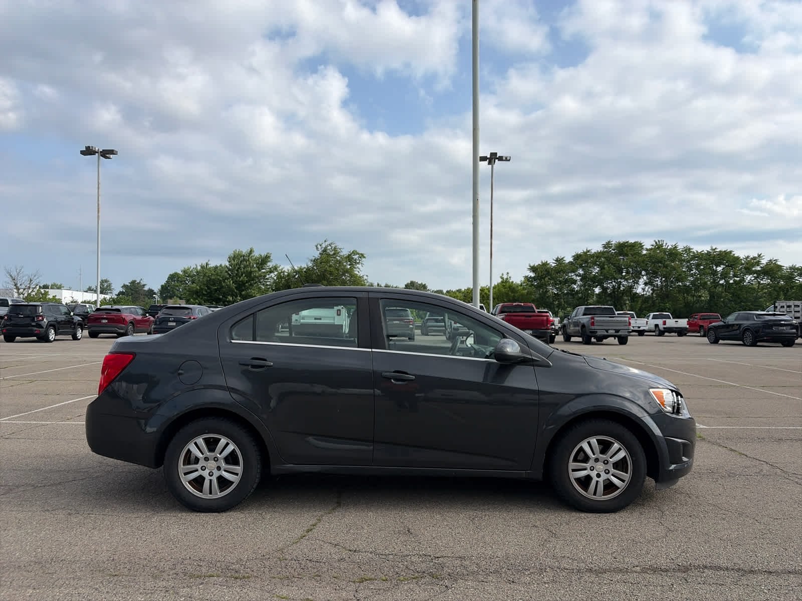 Used 2016 NIGHTFALL GRAY METALLIC Chevrolet LT image 3