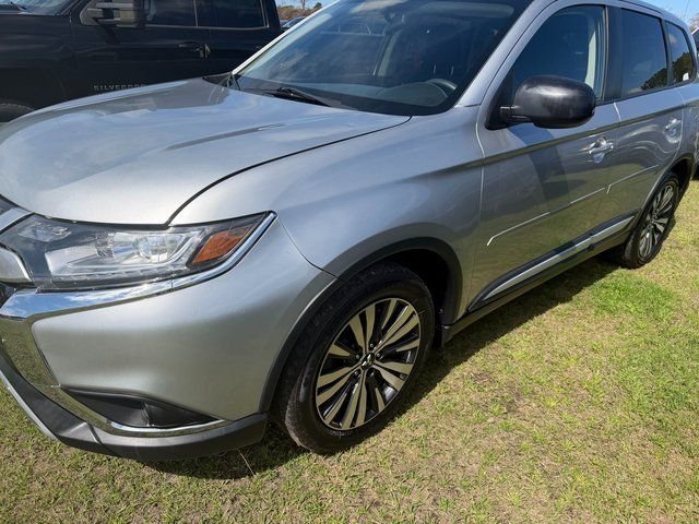 2019 Mitsubishi Outlander ES