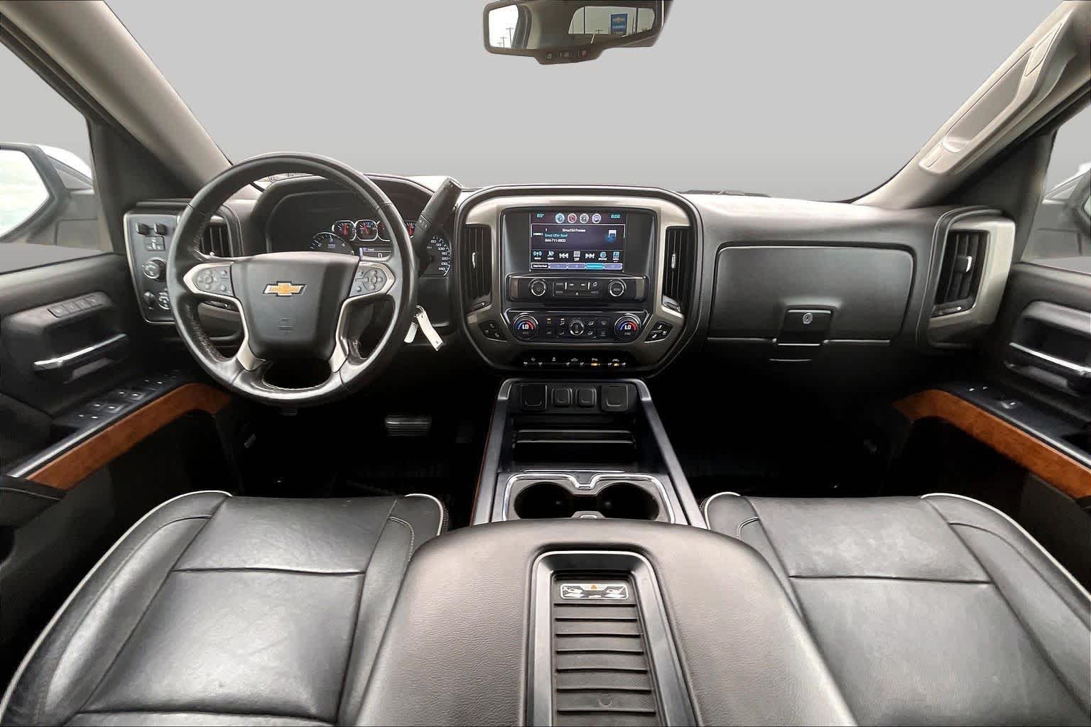 Used 2018 Black Chevrolet High Country image 16