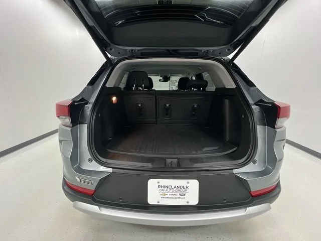 New 2026 Sterling Gray Metallic Chevrolet LT image 24
