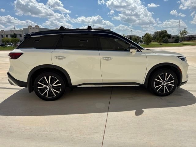 Used 2024 Black INFINITI Autograph image 4