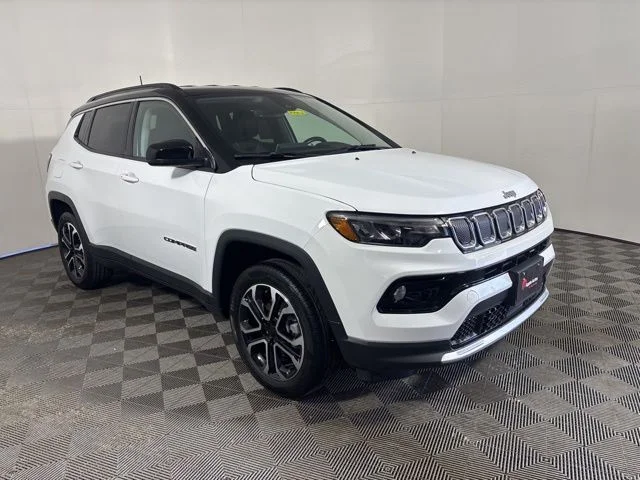 2022 Jeep Compass Limited 4X4's photo