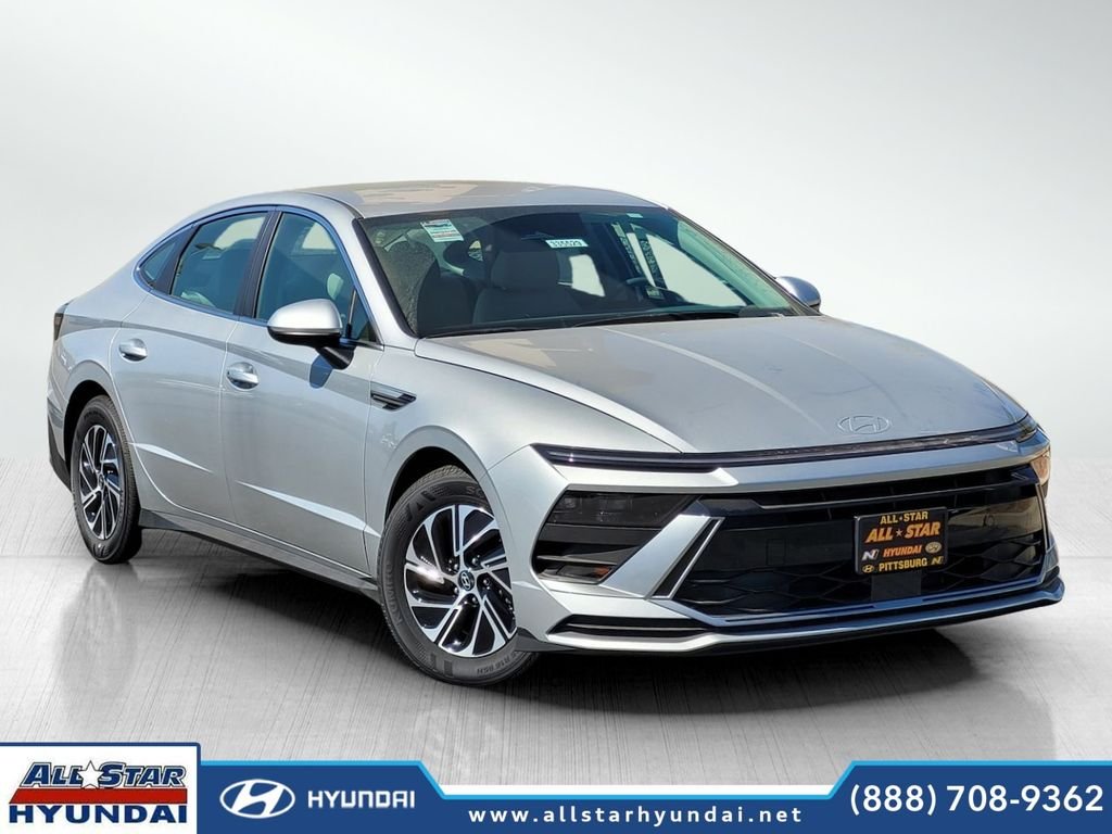 New 2026 Silver Hyundai Blue image 1