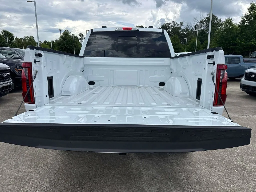 New 2026 White Ford XLT image 13