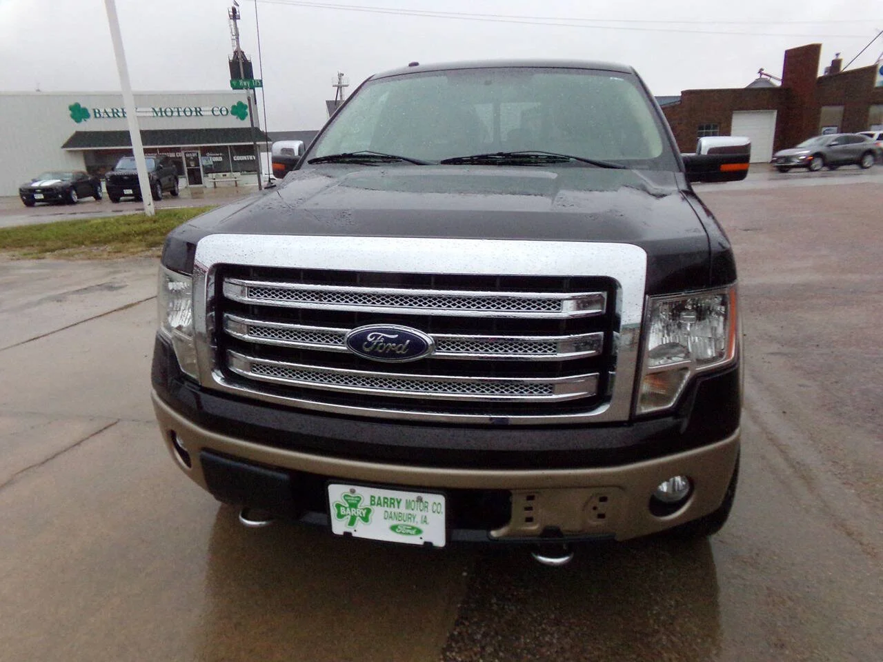 Used 2013 Tuxedo Black Metallic/Pale Adobe Metallic Ford Lariat 4x4 4dr SuperCrew Styleside 5.5 ft. SB image 3