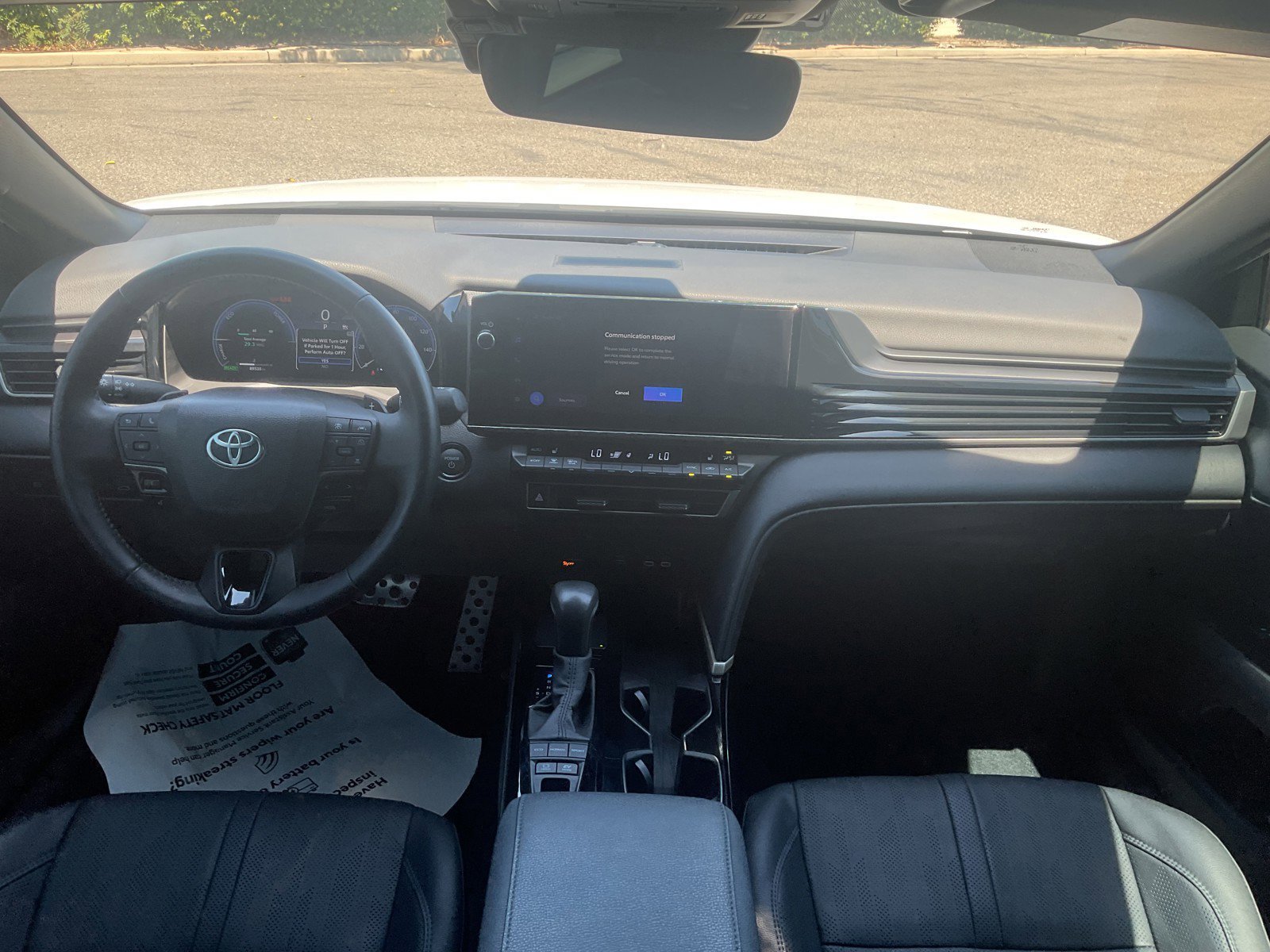2025 Toyota Camry XSE - Photo 18