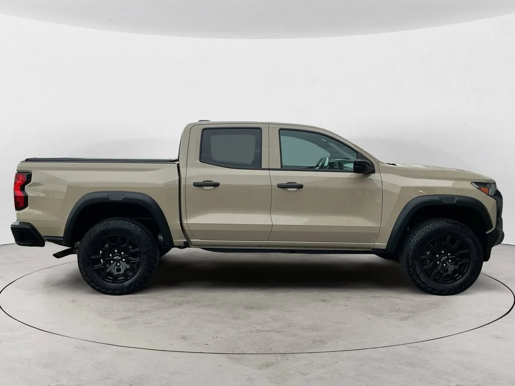 Used 2023 Sand Dune Metallic Chevrolet Trail Boss image 4
