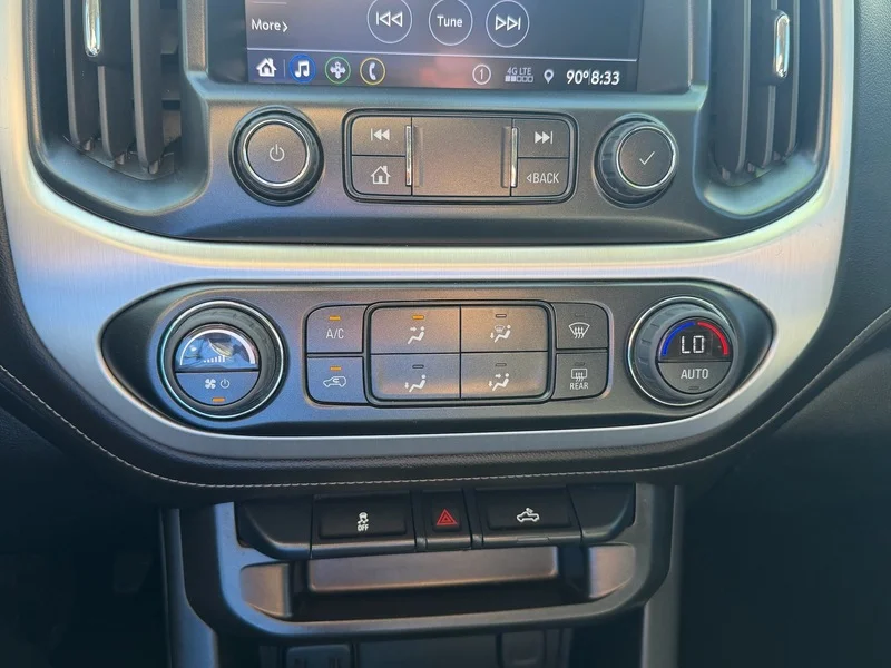 Used 2022 Summit White GMC Elevation image 14