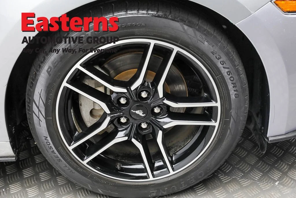 Used 2022 Silver Ford EcoBoost Premium image 26