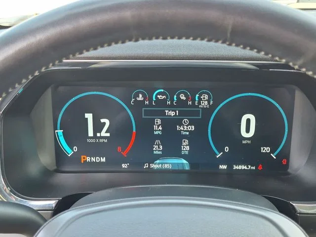Used 2022 Silver Ford Lariat image 19