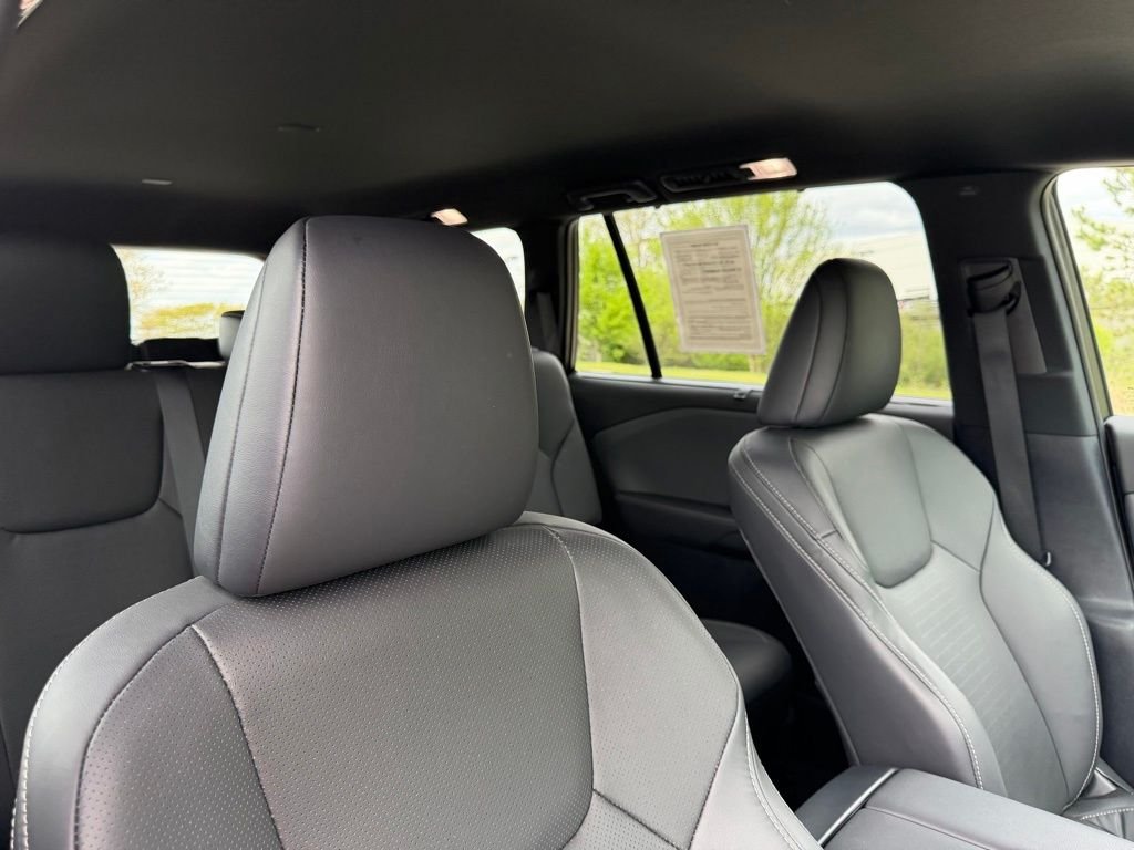 2025 Lexus TX Base - Photo 19