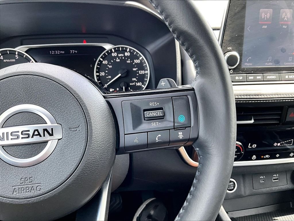 Certified Used 2021 White Nissan SV image 24