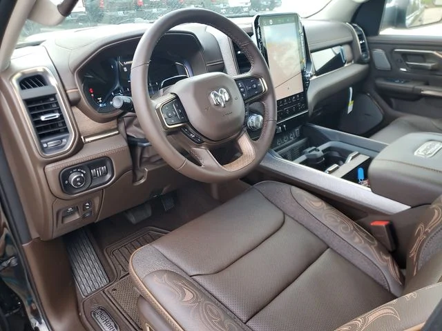 New 2026 Diamond Black Crystal Pearl-Coat Exterior Paint RAM Limited image 18