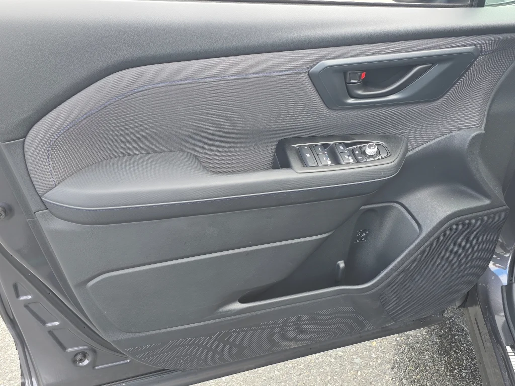Used 2026 Magnetite Gray Metallic Subaru Premium image 29
