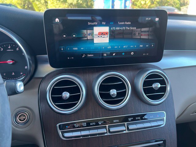 Used 2020 Polar White Mercedes-Benz GLC 300 image 13