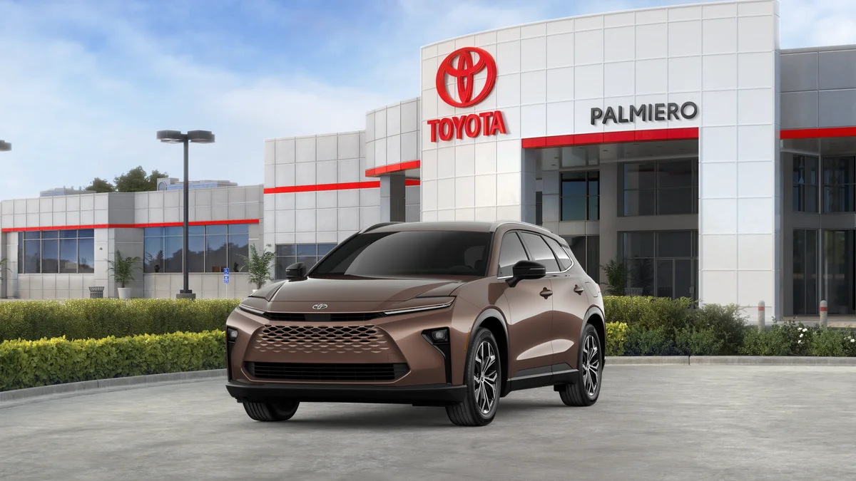 New 2026 Toyota Toyota Crown Signia XLE 4D Sport Utility in