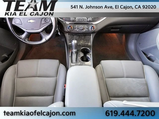 Used 2015 Red Chevrolet LT image 19