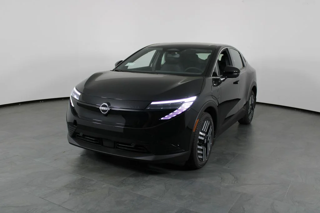 New 2026 Black Diamond Pearl Nissan SV+ image 2