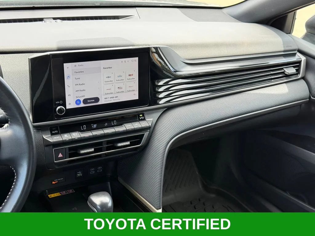Certified Used 2025  Toyota SE image 24