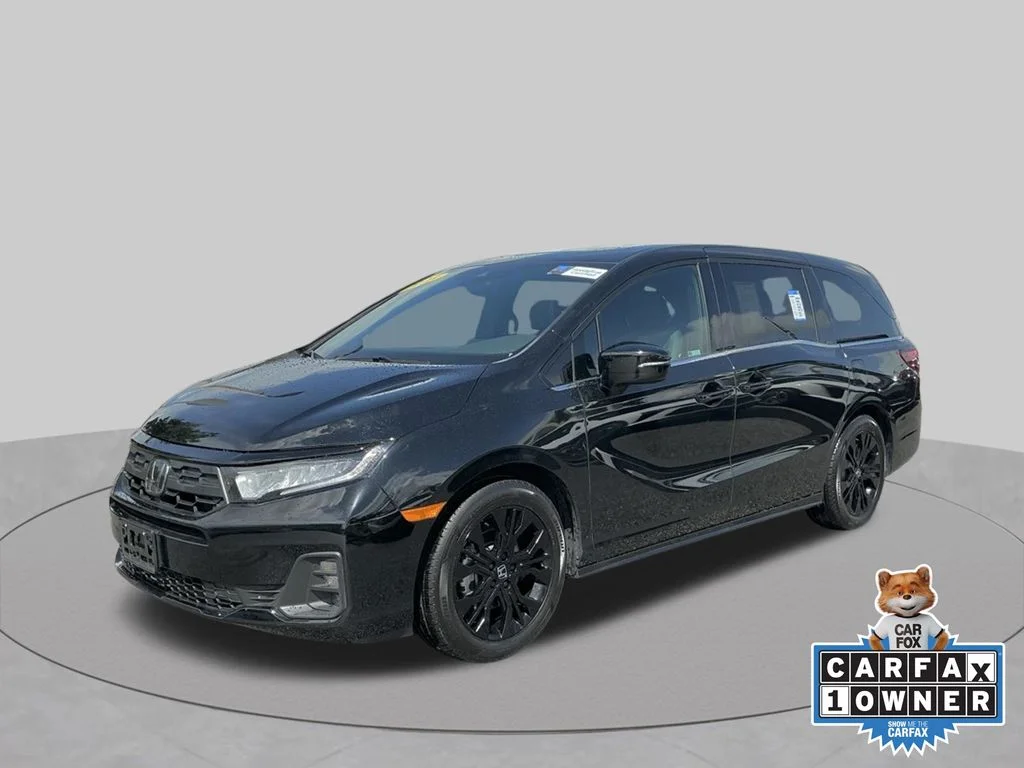 Used 2025  Honda Sport-L image 1
